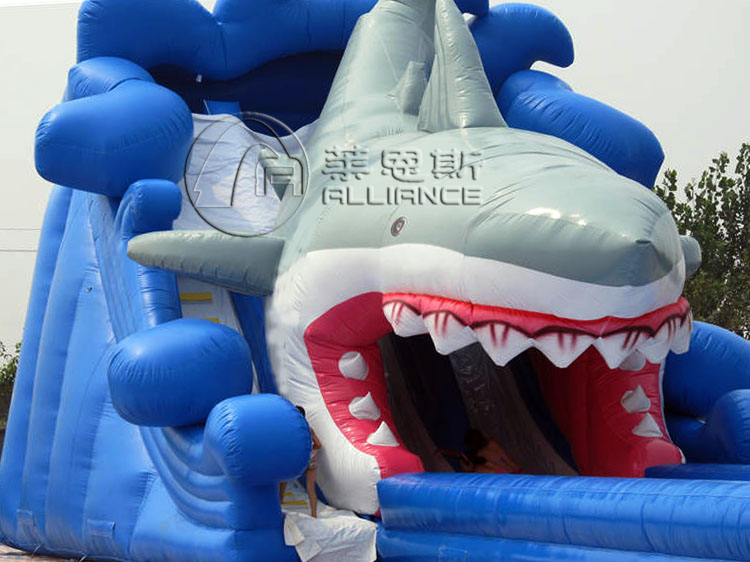 移動水上樂園場地設計規(guī)劃一萬五千平方米