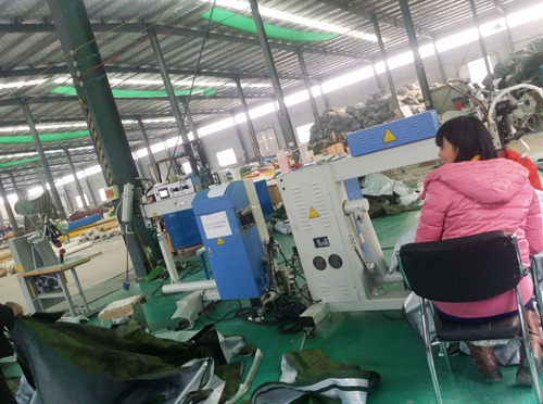 萊恩斯充氣游樂設(shè)備企業(yè)實(shí)景8