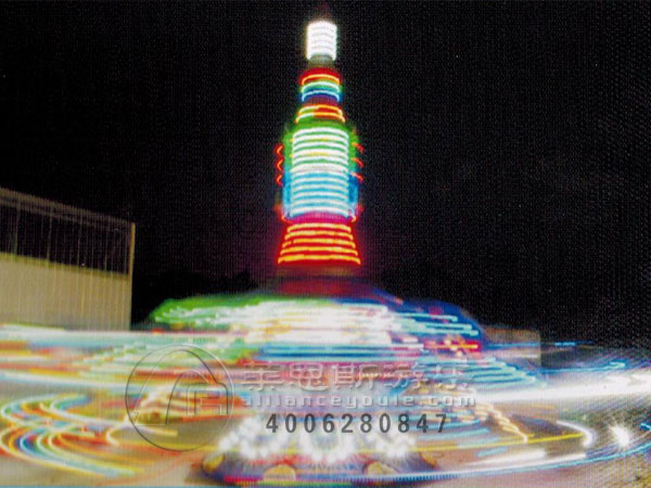 旋轉(zhuǎn)自控升降火箭戰(zhàn)機