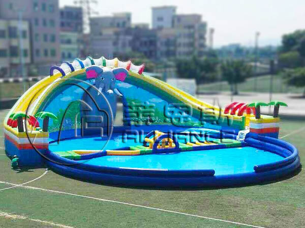 充氣水樂(lè)園
