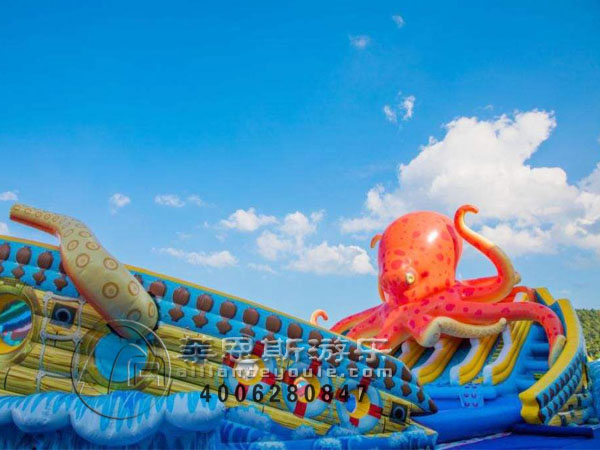 大戰(zhàn)章魚怪