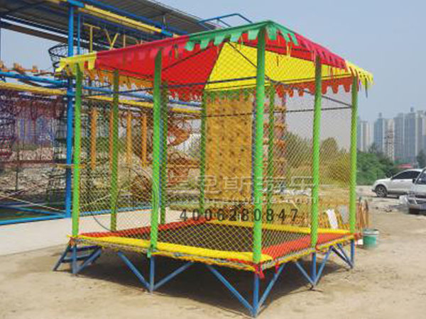 跳跳床體能拓展設施廠家