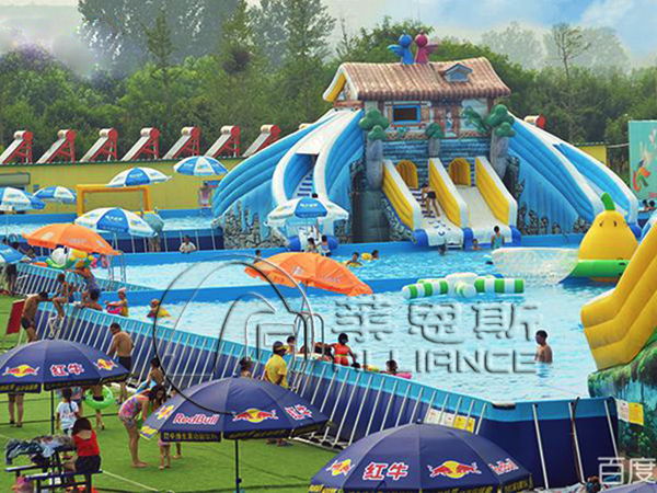 充氣水樂(lè)園